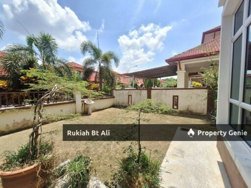 Corner Lot, 2Storey Bungalow Taman Bajuri, Olak Lempit, Only 18KM to KLIA