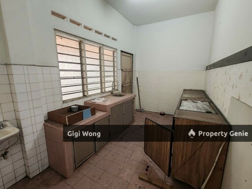 Double Storey Terrace House Taman Bukit Senjuang