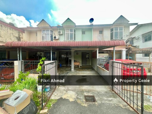 FOR SALE: Open Facing 2 Storey Terrace Taman Dahlia Salak Tinggi Sepang