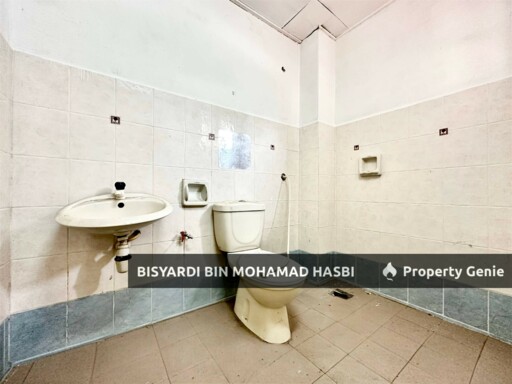 FACING OPEN & SPACIOUS UNIT Double Storey Saujana Utama, Sungai Buloh Country Resort (SBCR)