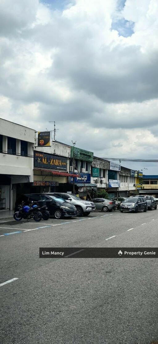 Taman Tun Aminah Double Storey Shoplot Near Primary School  Kuo Kuang For Sale
