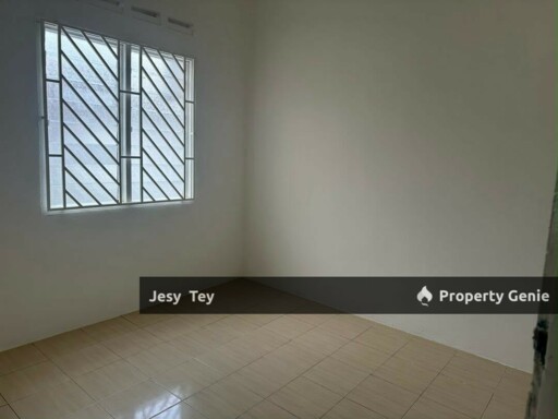 Taman Universiti Single Storey Terrace House Sales