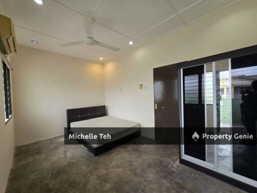Ipoh Bercham Renovated Corner House For Sale