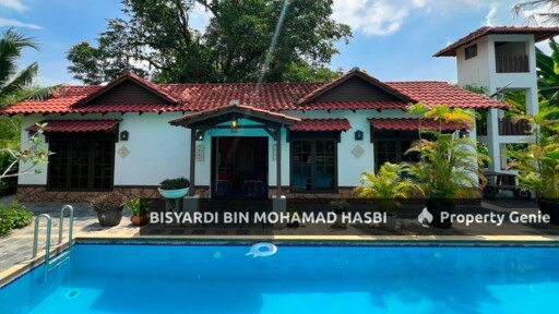 SUNGAI BULOH RESORT, KAMPUNG CEMPEDAK SUNGAI BULOH, SELANGOR .