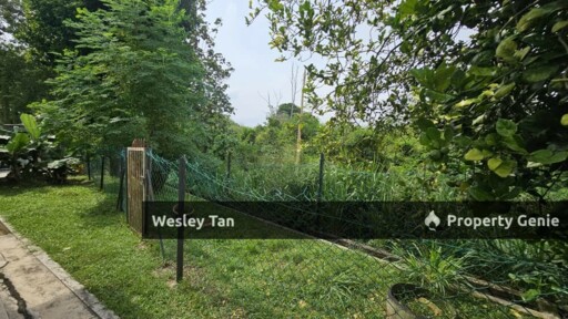 Single Storey SemiD Ayer Keroh Fully Extended 5rooms Extra Garden Area