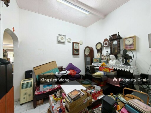 Pasir Pinji Pasir Puteh Ipoh Freehold Single Storey Terrace House Facing Field Renovated