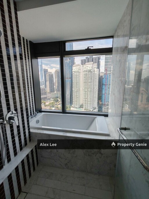 KLCC Luxury Property for Sell