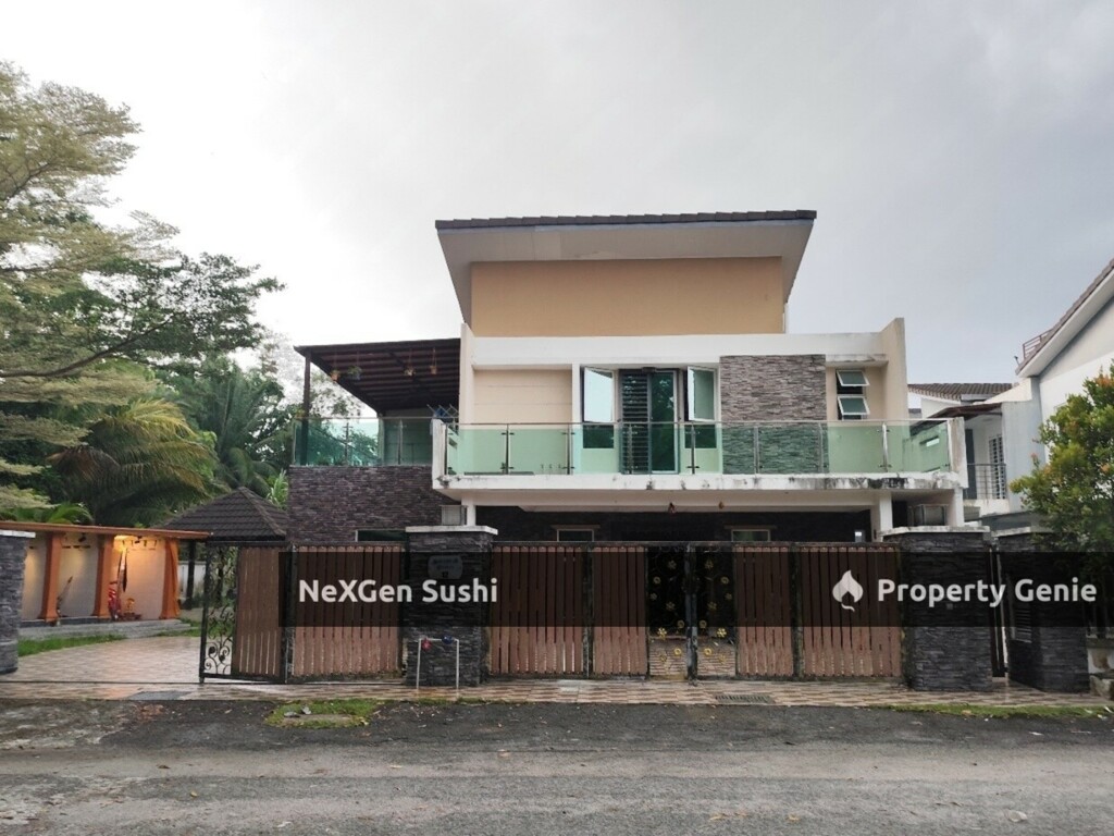 2 Storey Bungalow @ Taman Saujana Rawang, Rawang Save RM 190,000
