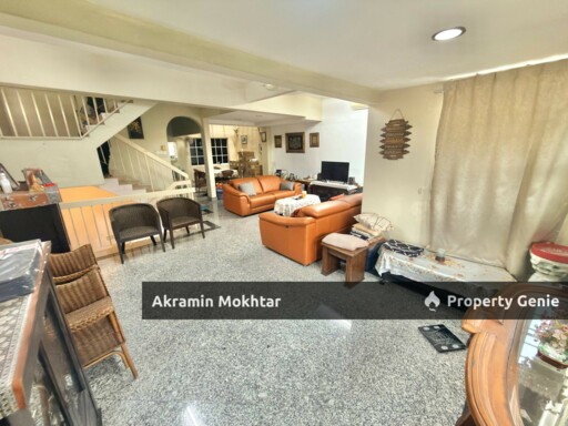 FREEHOLD & FACING OPEN | 2.5 STOREY INTERMEDIATE TERRACE @ SEKSYEN 17, PETALING JAYA