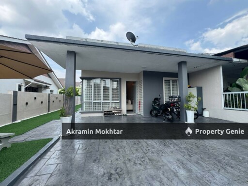 RENOVATED & PARTIALLY FURNISHED | Single Storey Semi-detached @ Taman Bentara, Telok Panglima Garang