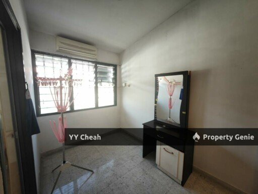 First Garden Single Storey Terrace, Good Condition, For Sale