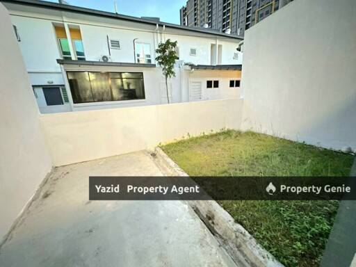 Double Storey Terrace, Kita Harmoni, Cybersouth