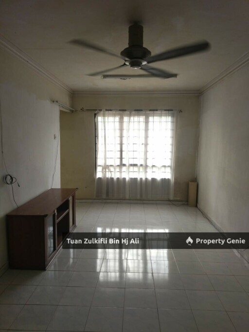 Bayu Apartment, Damansara Damai, Sungai Buloh, Selangor.