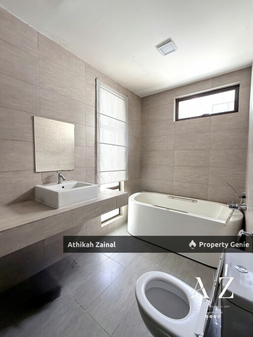 EMERY KEMENSAH, TAMAN MELAWATI | 3 STOREY SEMID WITH POOL WITH ASTONISHING VIEW
