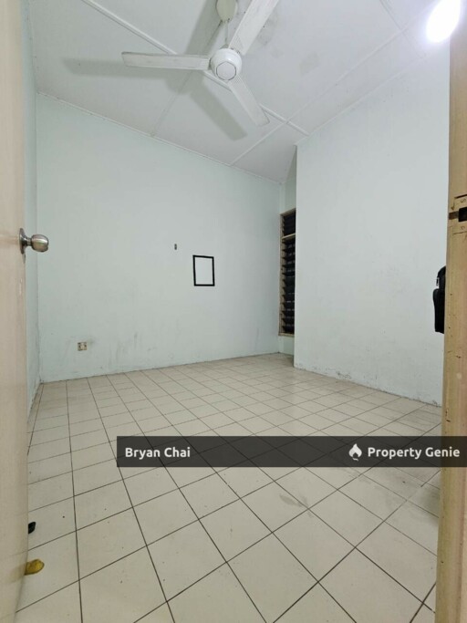 Taman Johor Jaya Teratai