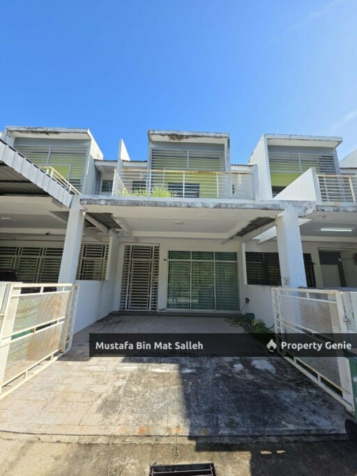 Double Storey Terrace @ Bandar Puteri Jaya, 1399 sqft Freehold