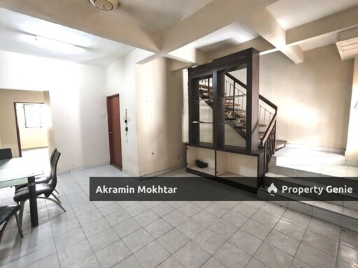 Facing Open  Double Storey, Lorong Az- Zaharah  Seksyen 10, Puncak Alam 