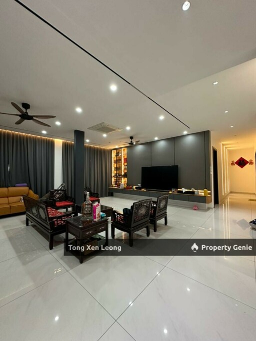 Double Storey Bungalow @ Kampung Lapan For Sale !!