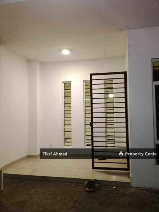 FOR RENT: 2 Storey Semi D Greenhill Residence U10 Alam Budiman