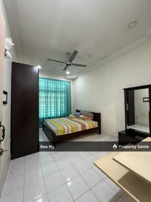 Taman Molek / Single Storey Terrace 22x75 / G&G