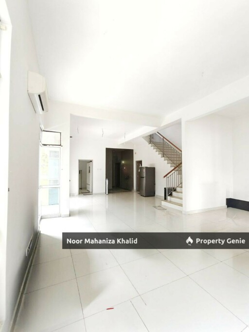 Double Storey Semi D, Greenhill Residence U10, Shah Alam