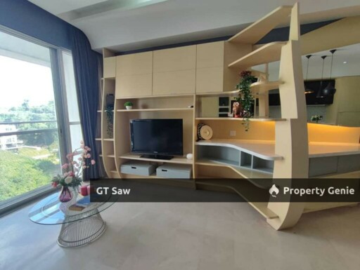 Ready move in Two Bedrooms fully furnished Mont Kiara