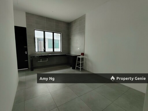 Never Occupied Ipoh Garden Double Storey Terrace For Sale