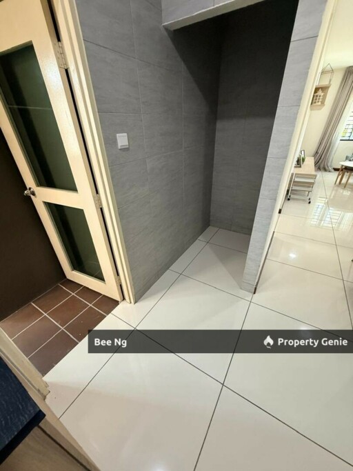 Larkin Residence / Town House / Ground Floor / 3bedroom / Fully Furnish