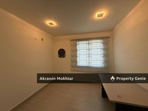 FREEHOLD, PARTIALLY FURNISHED & RENOVATED| Double Storey Terrace Bandar Puteri Klang, Jalan Gelang,Selangor
