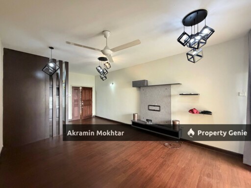 FREEHOLD, PARTIALLY FURNISHED, 1 PARKING & RENOVATED CANTIK | Kristal Villa Condominium, Kajang 2