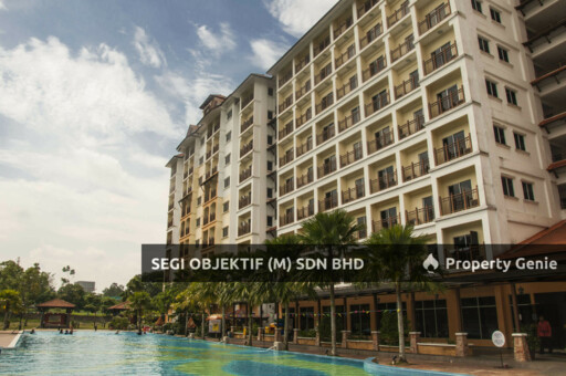 Suria Apartment (Bukit Merah Laketown)