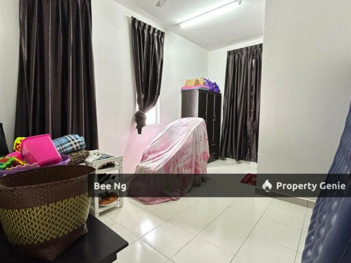 Sapphire Hills/Kangkar Pulai/double Storey Terrace End Lot/Unblock