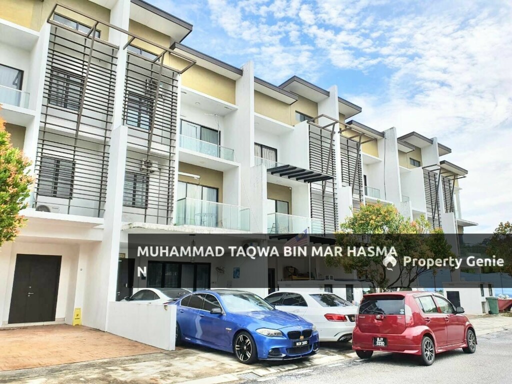 3 storey house Rawang