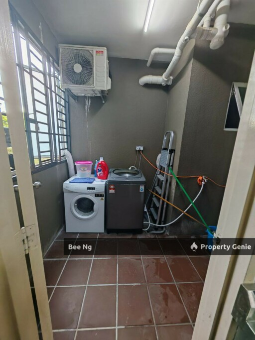 Larkin Residence 2 / Ground Floor Townhouse / Good Condition / for sale