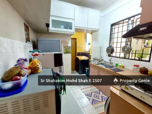 Apartment Putra Laksamana Batu Caves, Selangor.