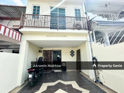 Freehold, Renovated & Extended | Double Storey Terrace Taman Sri Gombak Fasa 9, Batu Caves