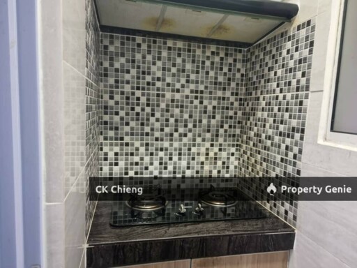 Koi Suites Rent, Partly Furnished 2 Rooms, Taman Mas Puchong