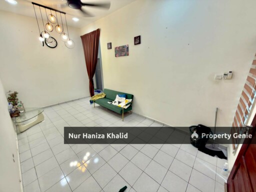 Single Storey Terrace, Taman Sungai Pinang, Pulau Indah Klang Selangor.