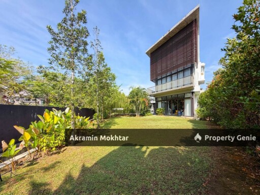 Corner Lot, Modern Design & Fully Furnished |  3 Storey Bungalow at Perdana Heights U10, Shah Alam