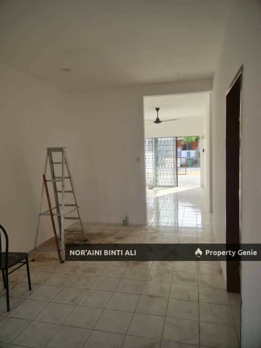 utk dijual rumah teres Tmn Gambang Damai Kuantan