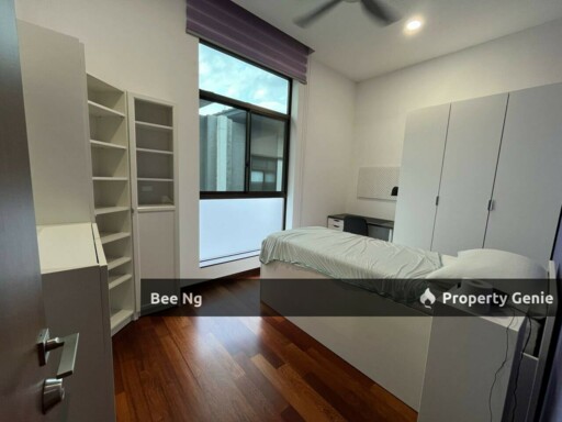 Sakura Residence / Iskandar