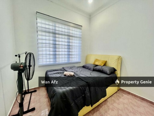 Banglo Setingkat Di Taman Desa Jaya Mak Chili Kemaman