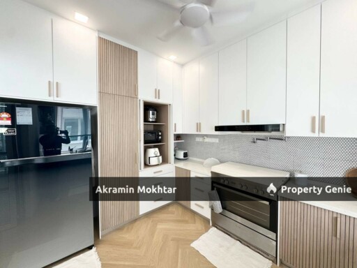 FREEHOLD, END LOT & FULLY RENOVATED | 2 Storey Garden Homes Ebonylane @ Eco Forest, Semenyih