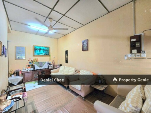 Bercham.Hot Area Single Storey Terrance House For Sale