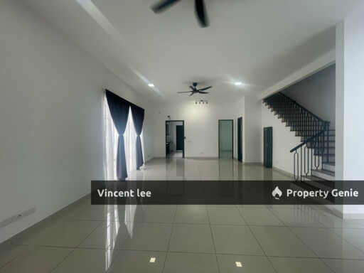 Stoneridge Eco Majestic  36X80 Semi-D Cluster, Renovated Condition, Semenyih