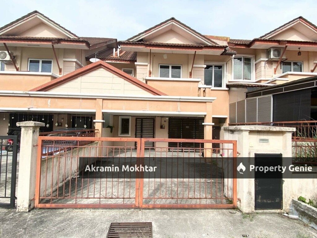 Renovated, Gated & Guarded | Double Storey Semi Cluster Lorong Az-Zaharah @ Puncak Alam, Selangor
