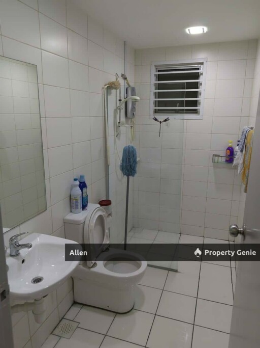 Greenfield Regency @ Tampoi Indah – Spacious Unit with Pool View