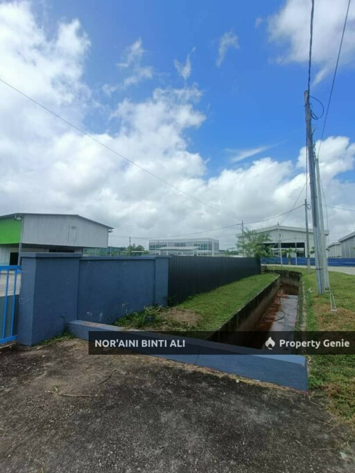 Telok Kalong Kemaman Terengganu Warehouse for rent