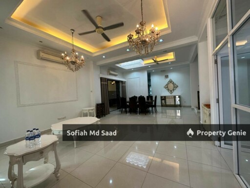 2 1/2 Storey Semi D at Mutiara Villa, Seksyen 8, Bandar Baru Bangi, Selangor