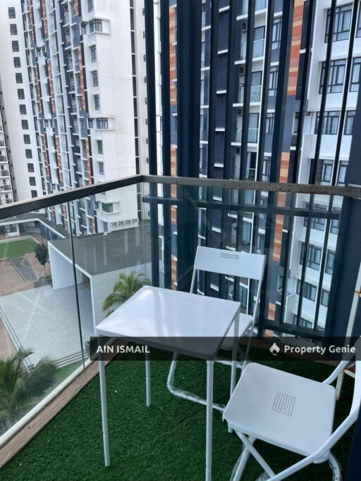 TIMURBAY SEAFRONT RESIDENT @ SG KARANG [LEVEL 7 & FULLY FURNISHED]